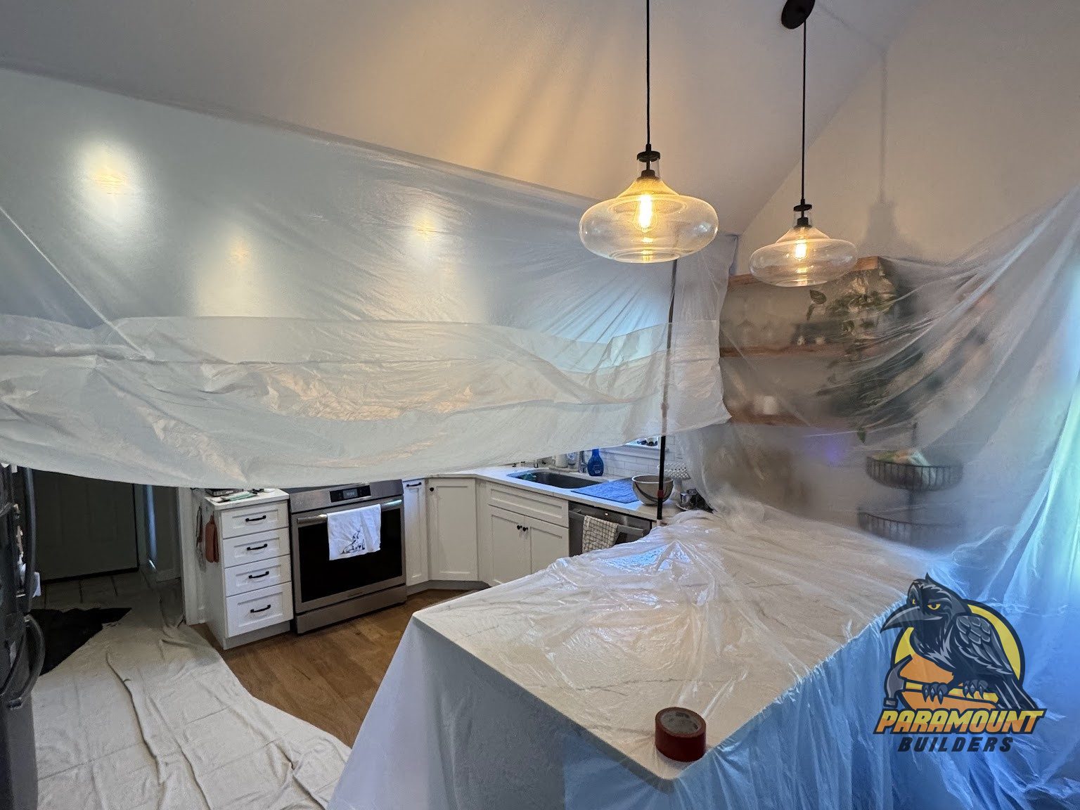 Full containment protecting a kitchen during mitigation